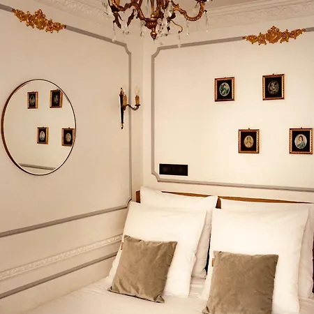 Luxury Louvre Sebastopol Ii - Merveil Apartmán *